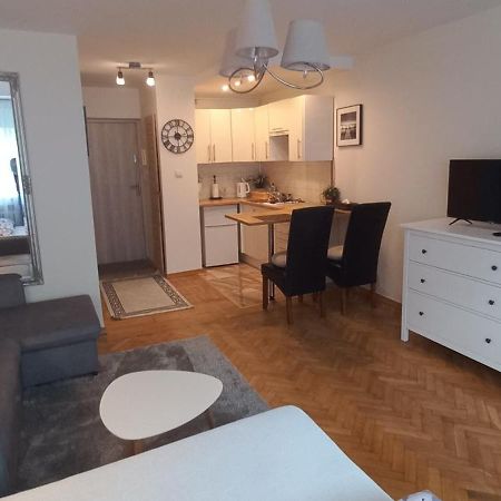 Warsaw Centrum Apartment Екстер'єр фото